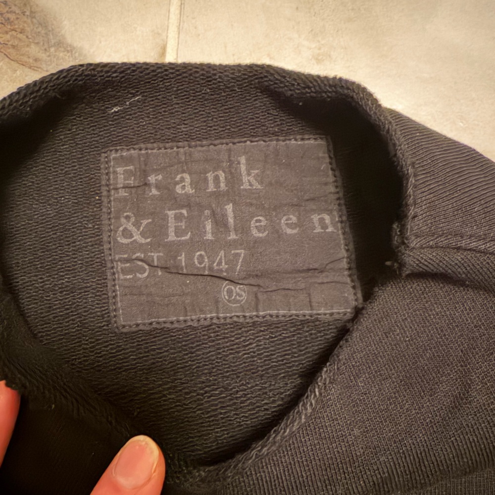 Frank & Eileen Black Malibu Travel Set - Picture 5 of 9